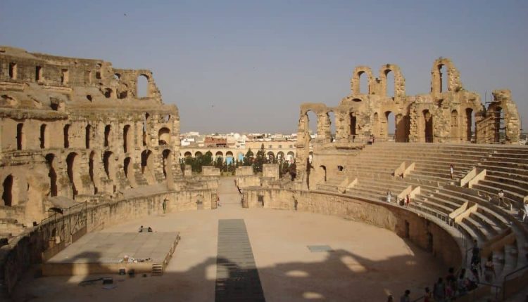 مدرج الجم الروماني