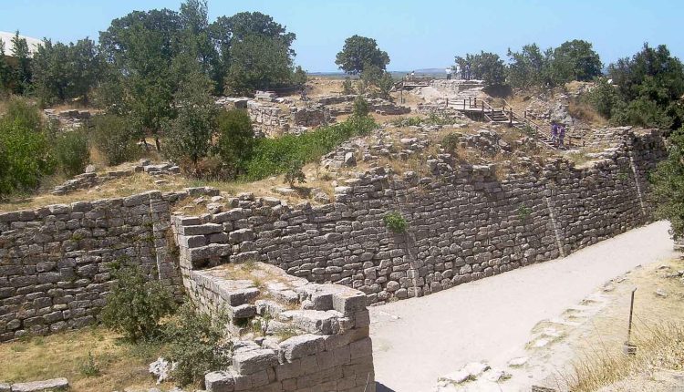 موقع طروادة الأثري، حصارليك