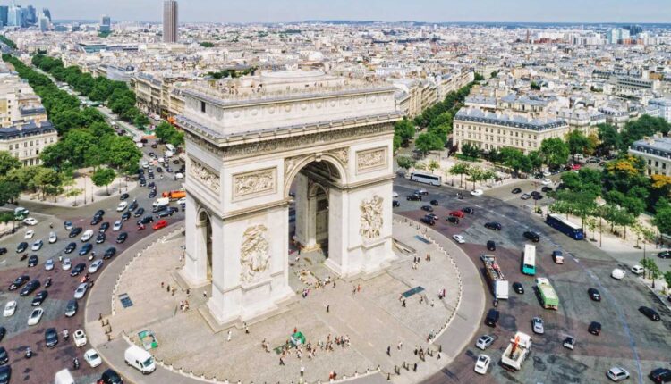 قوس النصر، باريس