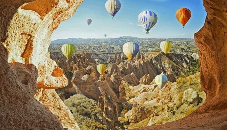 كهوف مدينة كابادوكيا التاريخية