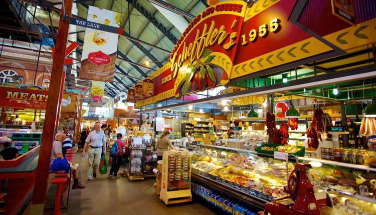 سوق سانت لورانس من الداخل