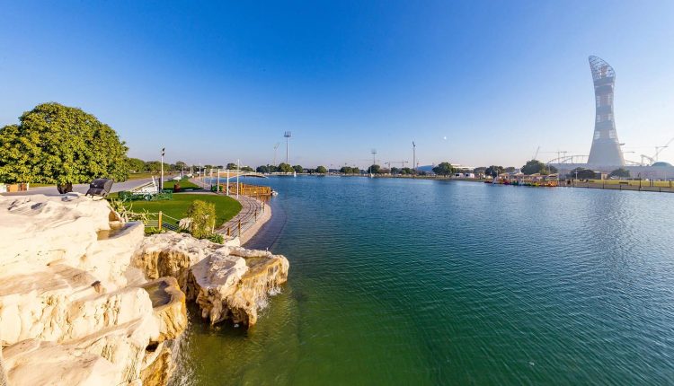 بحيرة حديقة أسباير