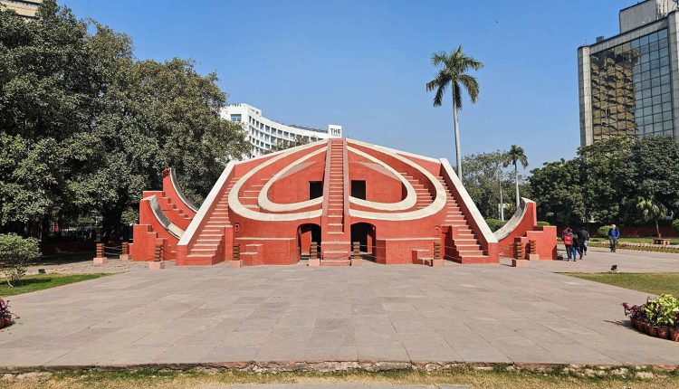 أحد مراصد جانتار مانتار الفلكية